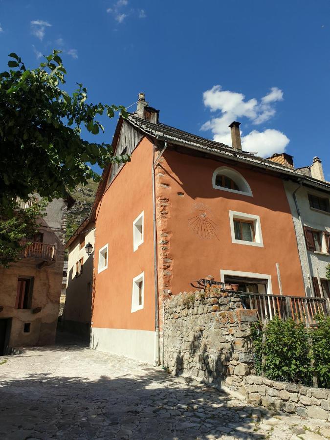 La Maison Basse Saint-Dalmas-le-Selvage Exterior photo